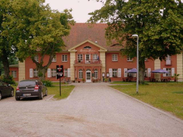 Altes Gutshaus-Federow Hotel Екстериор снимка